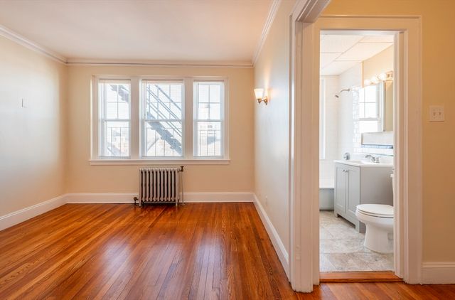 50 Broadway 46, Beverly, MA 01915