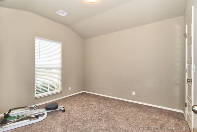 14009 S Kenosha Avenue, Glenpool, OK 74033