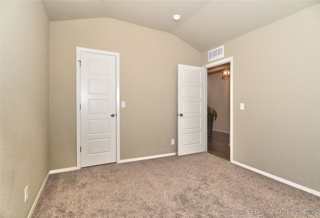 14009 S Kenosha Avenue, Glenpool, OK 74033