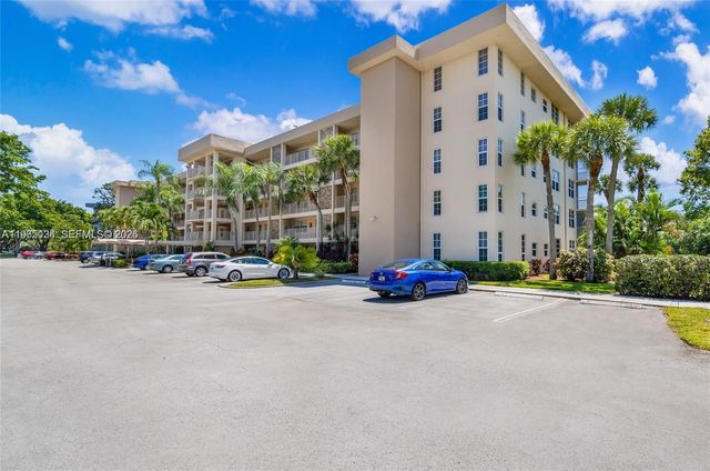 4030 W Palm Aire Drive 104, Pompano Beach, FL 33069