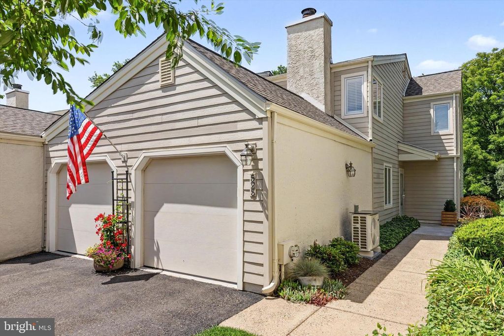 525 PORTSMOUTH CT, DOYLESTOWN, PA 18901 — photo 3