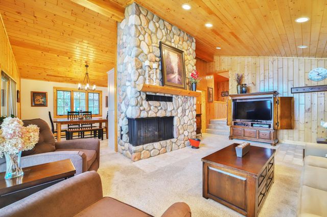 7295 Voyageur Way, Nisswa, MN 56468