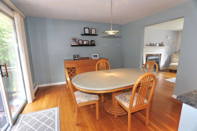 9 Concord Rd, Shrewsbury, MA 01545