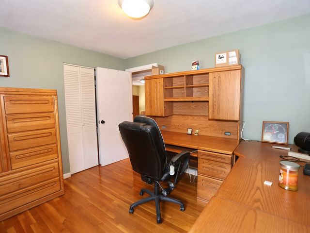9 Concord Rd, Shrewsbury, MA 01545