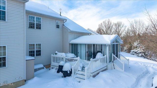 11A Fairway Drive, Halfmoon, NY 12118