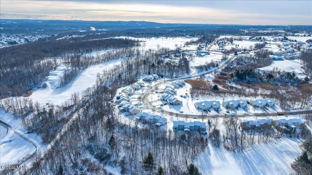 11A Fairway Drive, Halfmoon, NY 12118