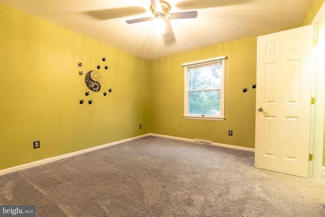 3760 STICKS RD, Glen Rock, PA 17327
