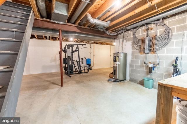 3760 STICKS RD, Glen Rock, PA 17327