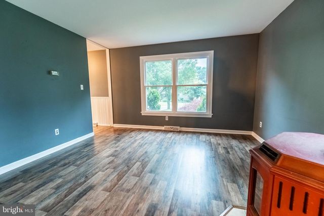 3760 STICKS RD, Glen Rock, PA 17327