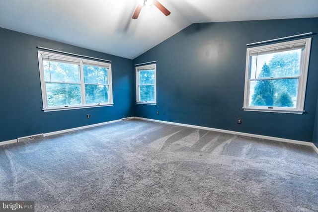3760 STICKS RD, Glen Rock, PA 17327