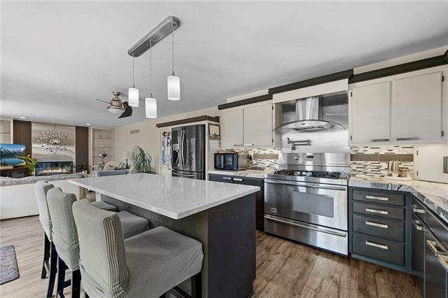 16152 150th Street, Bonner Springs, KS 66012