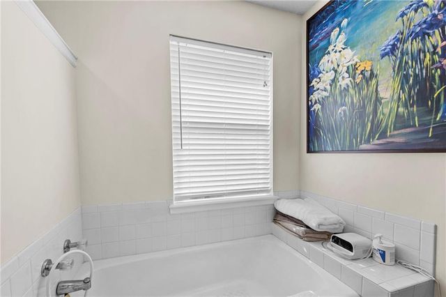 16152 150th Street, Bonner Springs, KS 66012