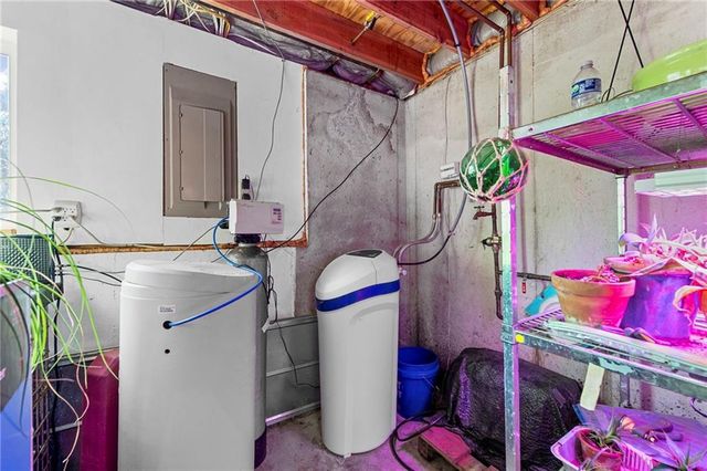 16152 150th Street, Bonner Springs, KS 66012