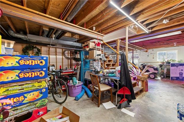 16152 150th Street, Bonner Springs, KS 66012