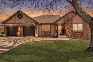 16152 150th Street, Bonner Springs, KS 66012