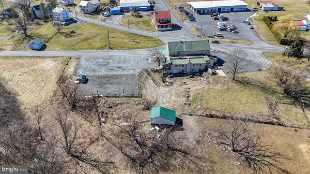 11 DEYSHER RD, Fleetwood, PA 19522