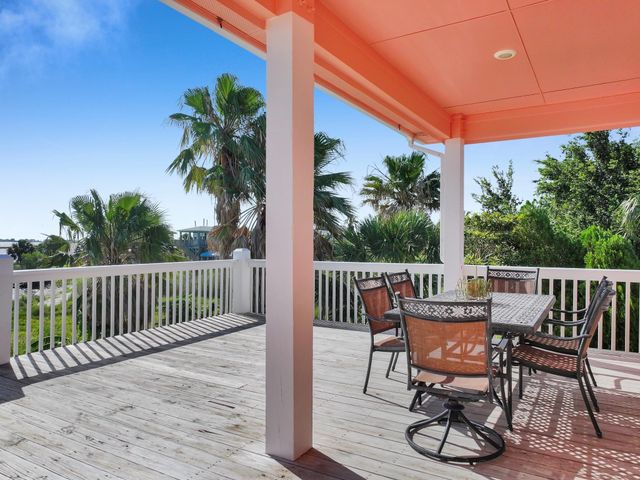 1300 Yacht Basin, Gilchrist, TX 77617