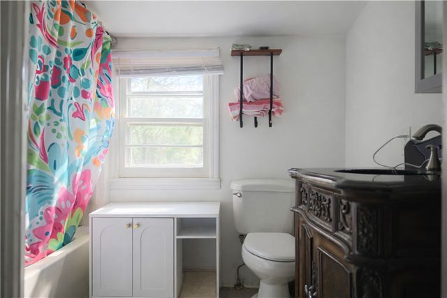 31 E Central Avenue, Iva, SC 29655