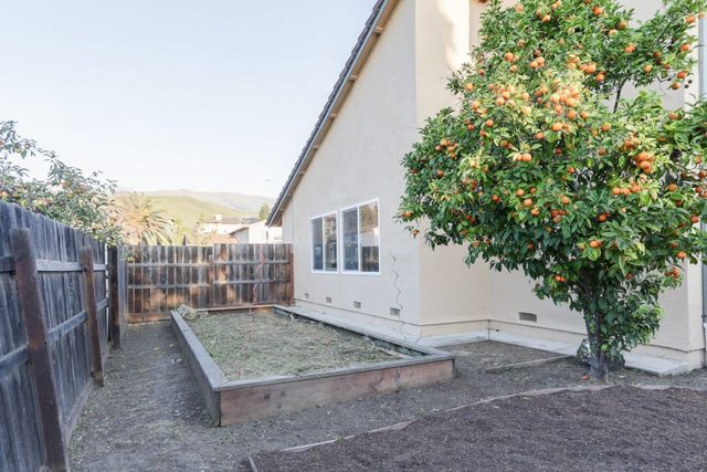 803 Ulmeca Pl, Fremont, CA 94539