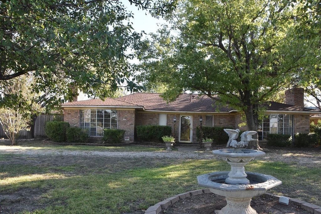 312 E Tripp Road, Sunnyvale, TX 75182