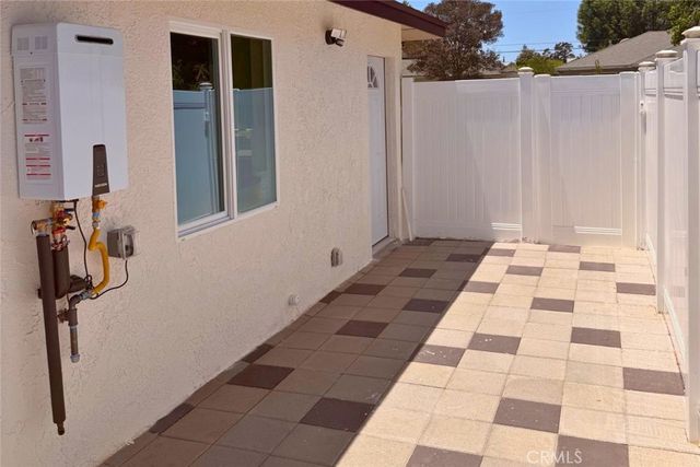 7938 Lurline Ave, Winnetka, CA 91306