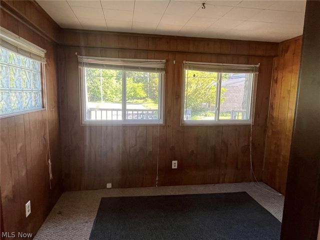 363 Spring Street, Struthers, OH 44471