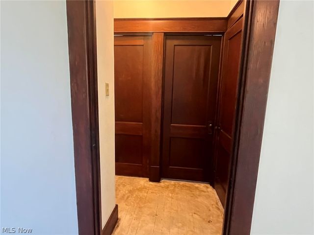 363 Spring Street, Struthers, OH 44471