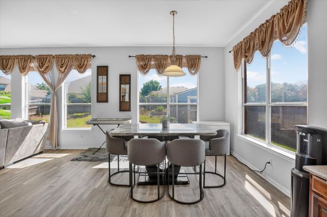 702 Cross Meadow Boulevard, Mansfield, TX 76063