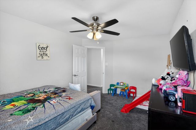 702 Cross Meadow Boulevard, Mansfield, TX 76063