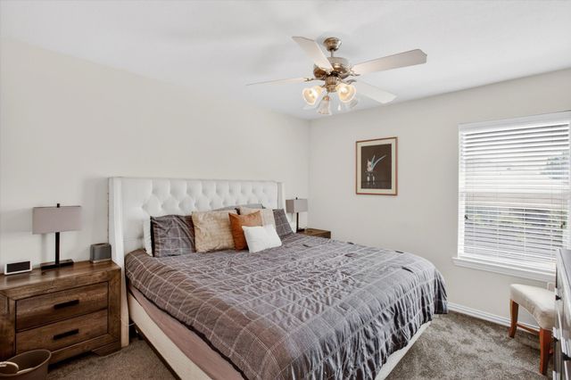 702 Cross Meadow Boulevard, Mansfield, TX 76063