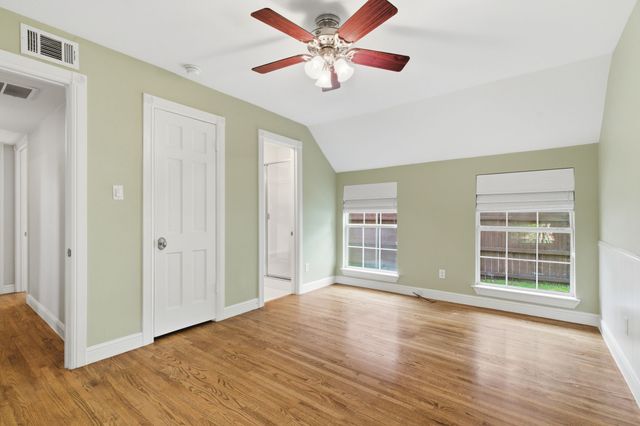 3526 Lakeridge Drive, Grapevine, TX 76051