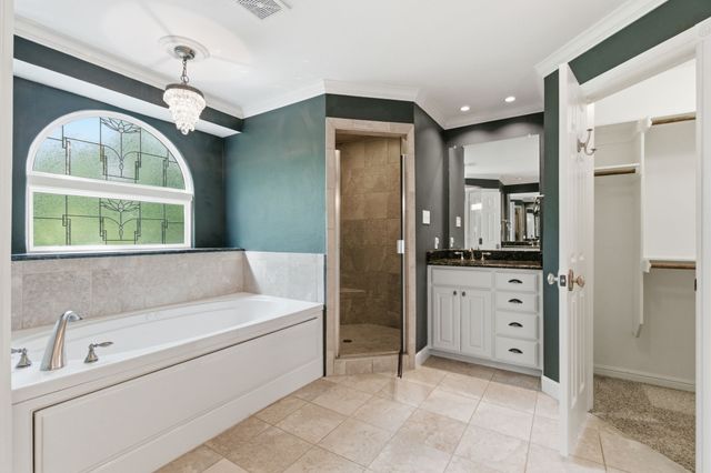 3526 Lakeridge Drive, Grapevine, TX 76051
