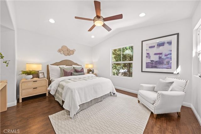 40 Trailing Vine, Irvine, CA 92602