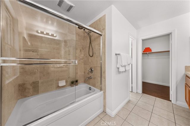 40 Trailing Vine, Irvine, CA 92602