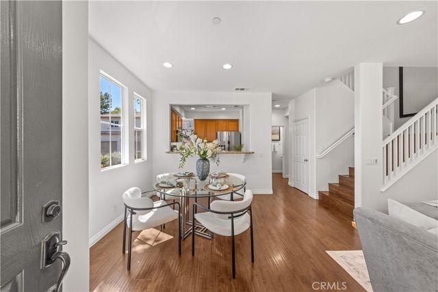 40 Trailing Vine, Irvine, CA 92602