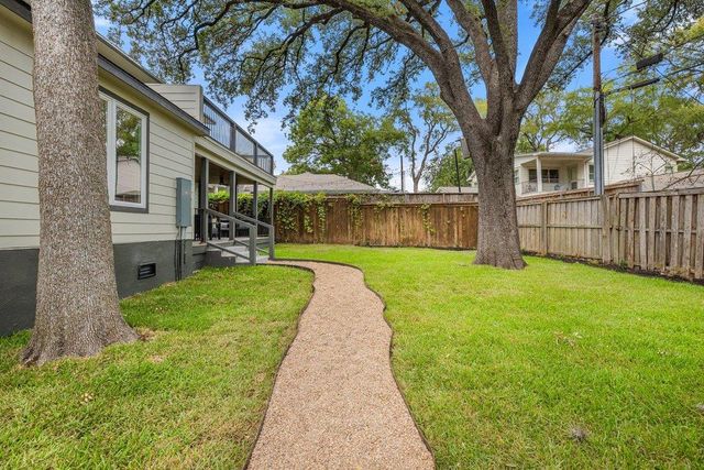 2101 Stamford LN, Austin, TX 78703