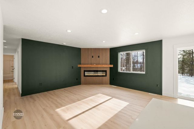 1499 SECLUDED DRIVE, North Pole, AK 99705