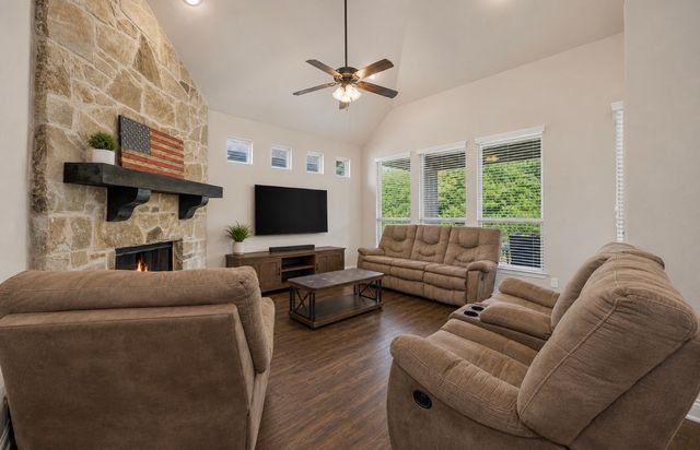 208 Hogue Lane, Wylie, TX 75098