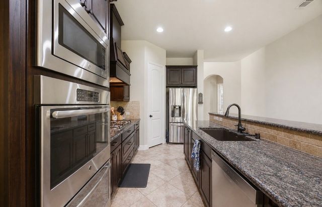 208 Hogue Lane, Wylie, TX 75098