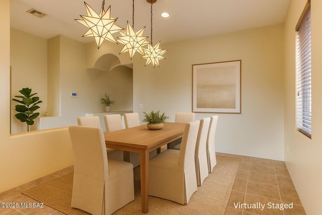 11451 N Moon Ranch Place, Marana, AZ 85658