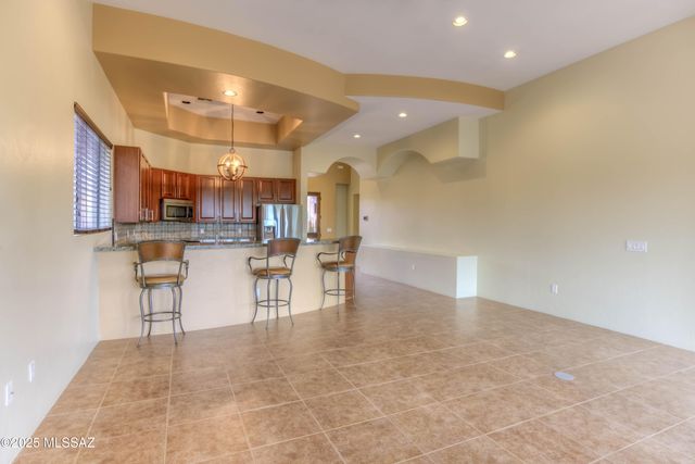 11451 N Moon Ranch Place, Marana, AZ 85658