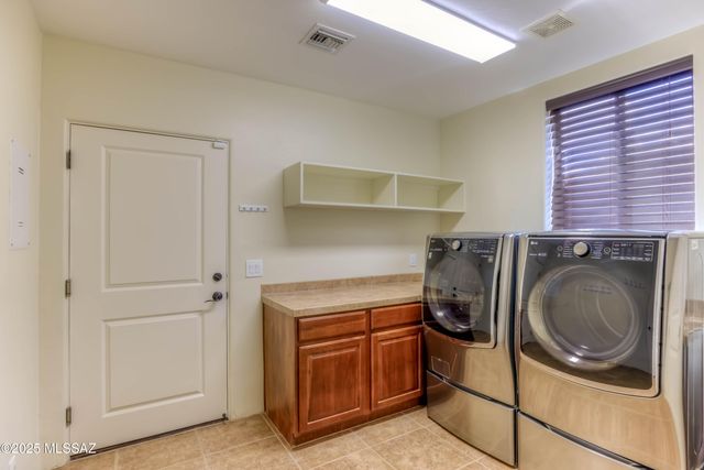 11451 N Moon Ranch Place, Marana, AZ 85658