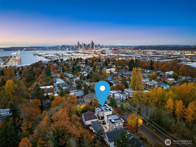 2103 SW Genesee Street, Seattle, WA 98106