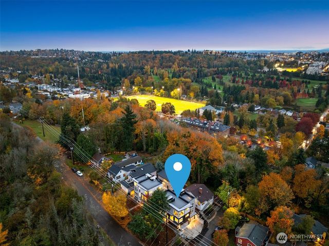 2103 SW Genesee Street, Seattle, WA 98106