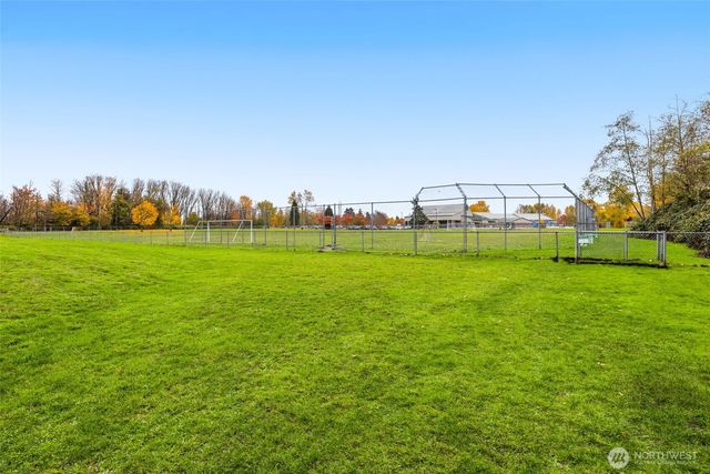 2103 SW Genesee Street, Seattle, WA 98106