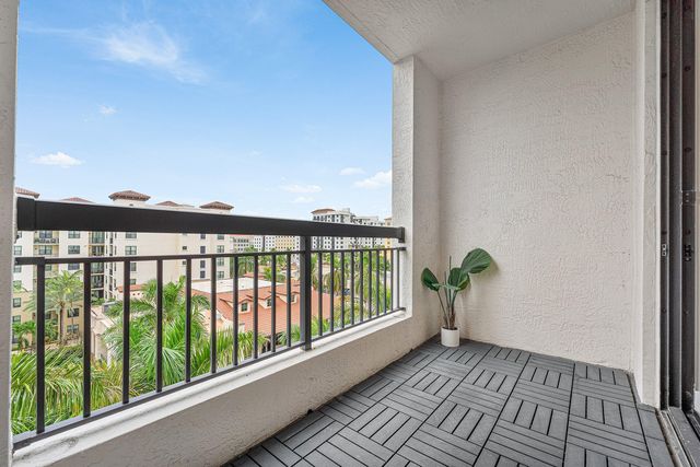 233 S Federal Highway 605, Boca Raton, FL 33432