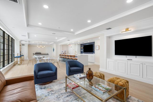 233 S Federal Highway 605, Boca Raton, FL 33432