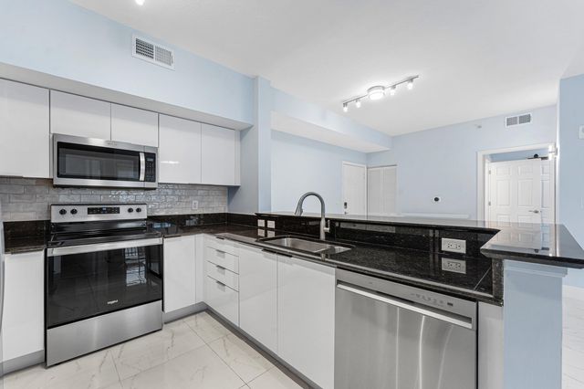 233 S Federal Highway 605, Boca Raton, FL 33432