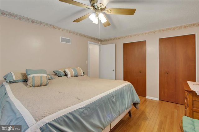 1405 EQUESTRIAN DR, Dover, PA 17315