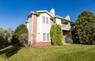 4893 S Forest Ridge DRIVE #23, New Berlin, WI 53151